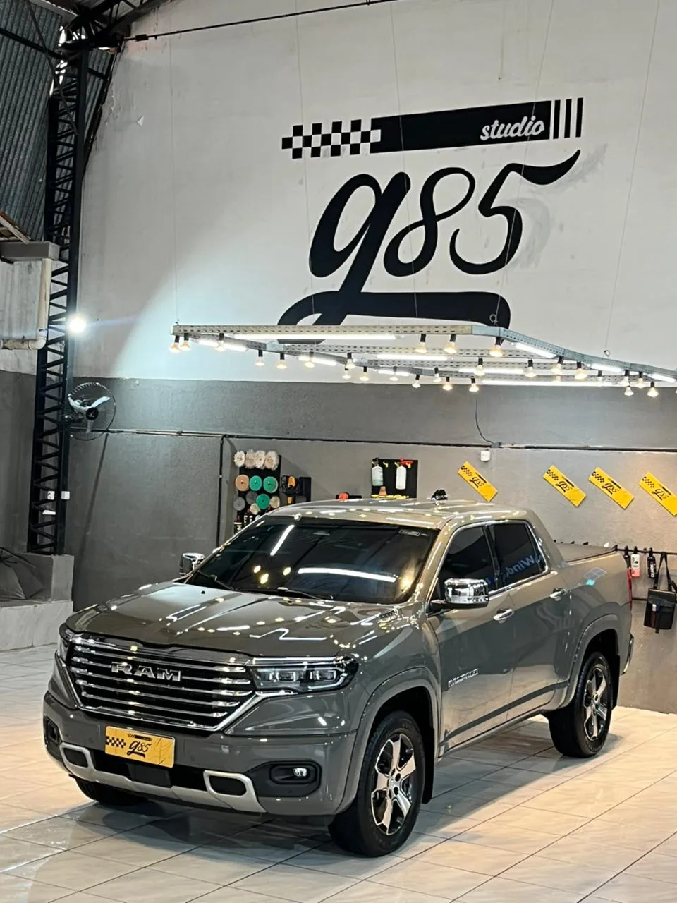 RAM Rampage cinza finalizada no Studio G85